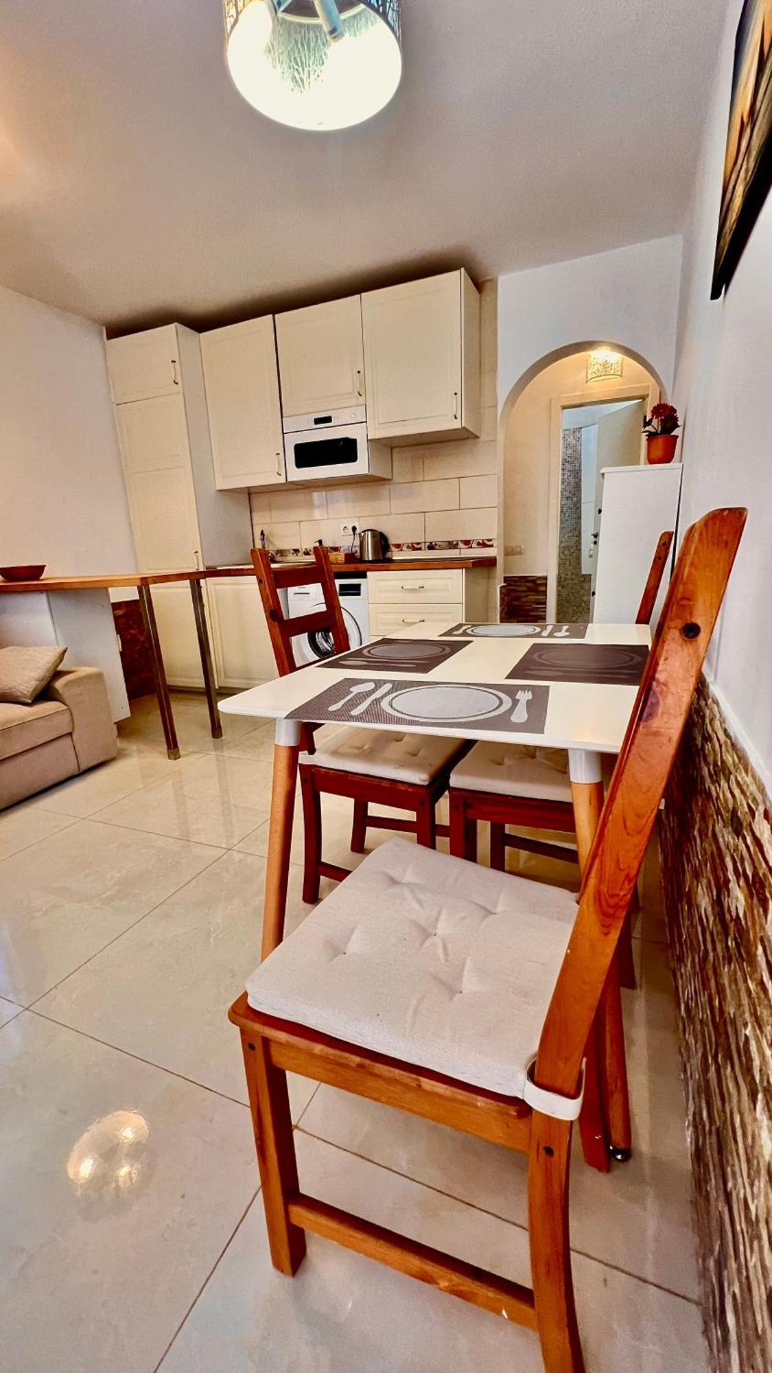 Cozy Two Bed Apartment. Costa Adeje  Kültér fotó